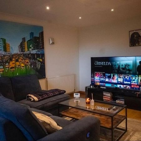1-Bed Flat In Ocean Village Southampton Exteriör bild